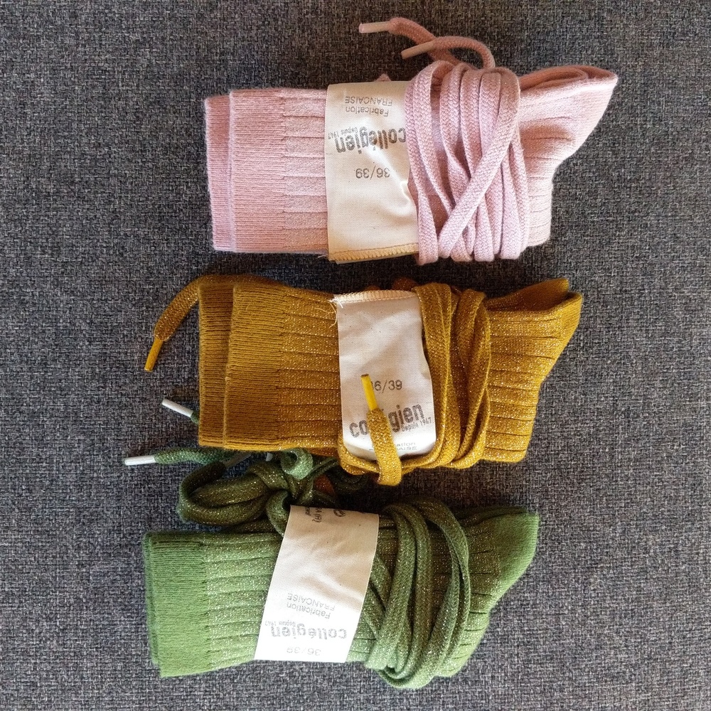 NWT Collegien Victoire Socks with Glitter Flat Shoelaces
